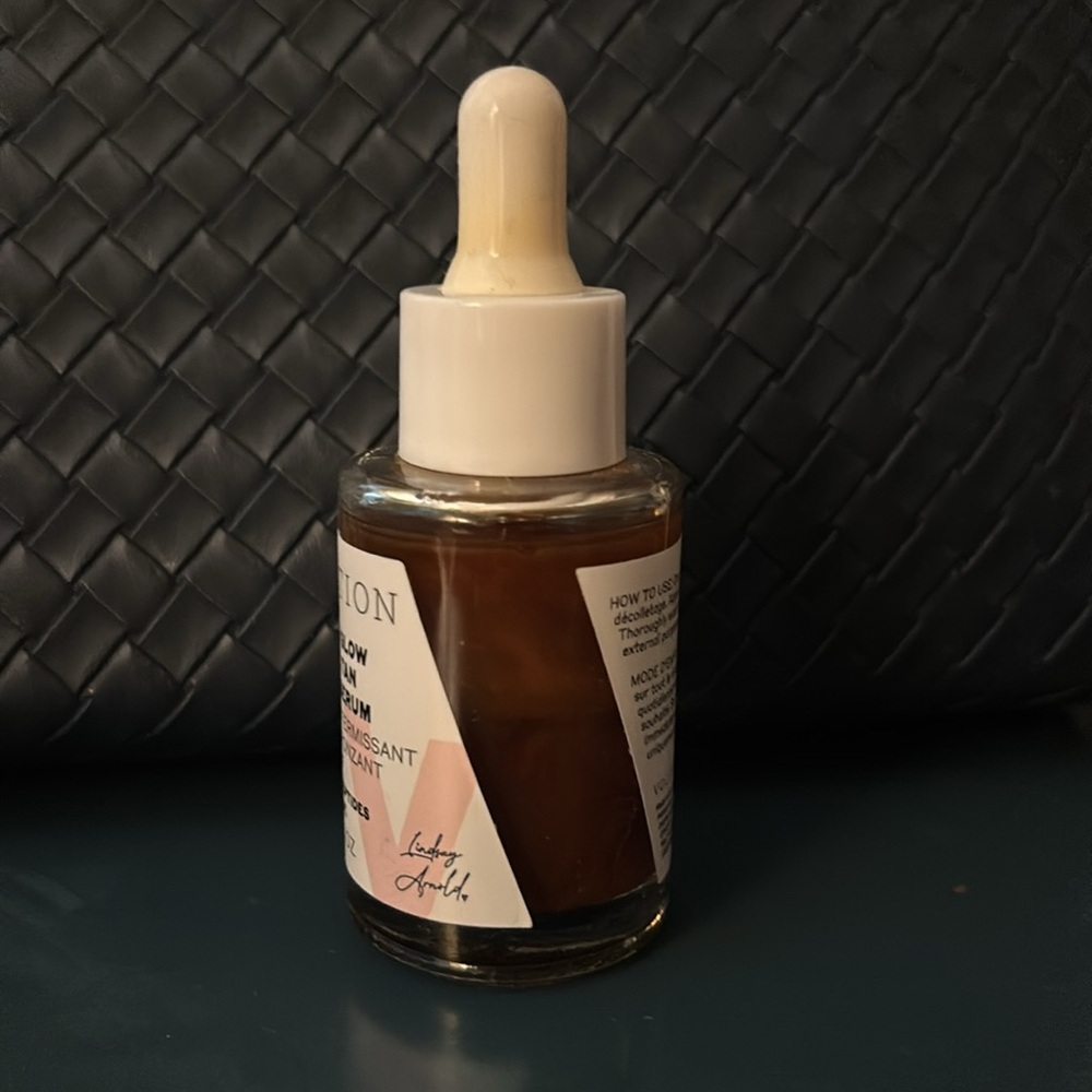 Volition Get Away Glow Gradual Tan Serum - Picture 5 of 5